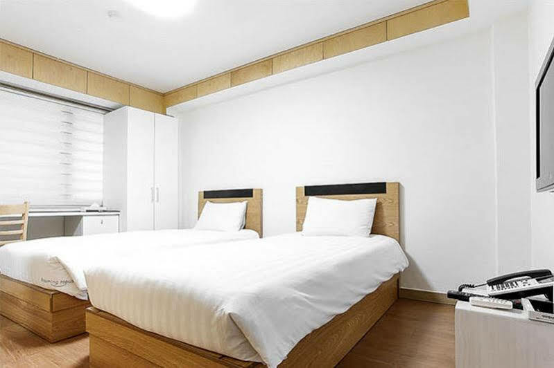 Blooming House Residence Seoul Exterior photo